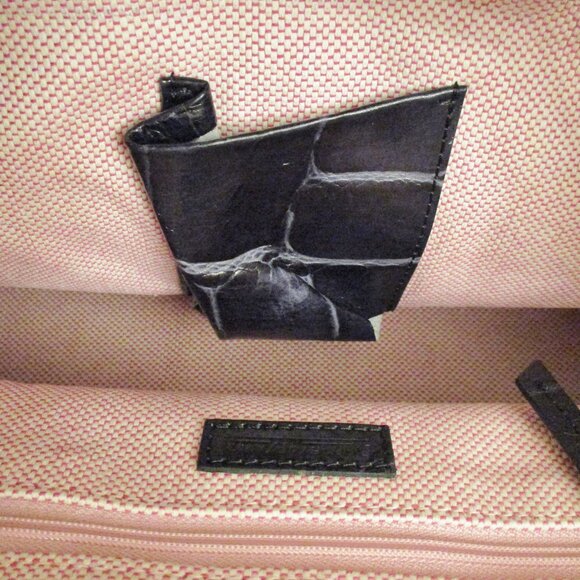 Dooney & Bourke Satchel Handbag Black Croc Embossed Leather Reversible Clip Lock - Picture 12 of 15